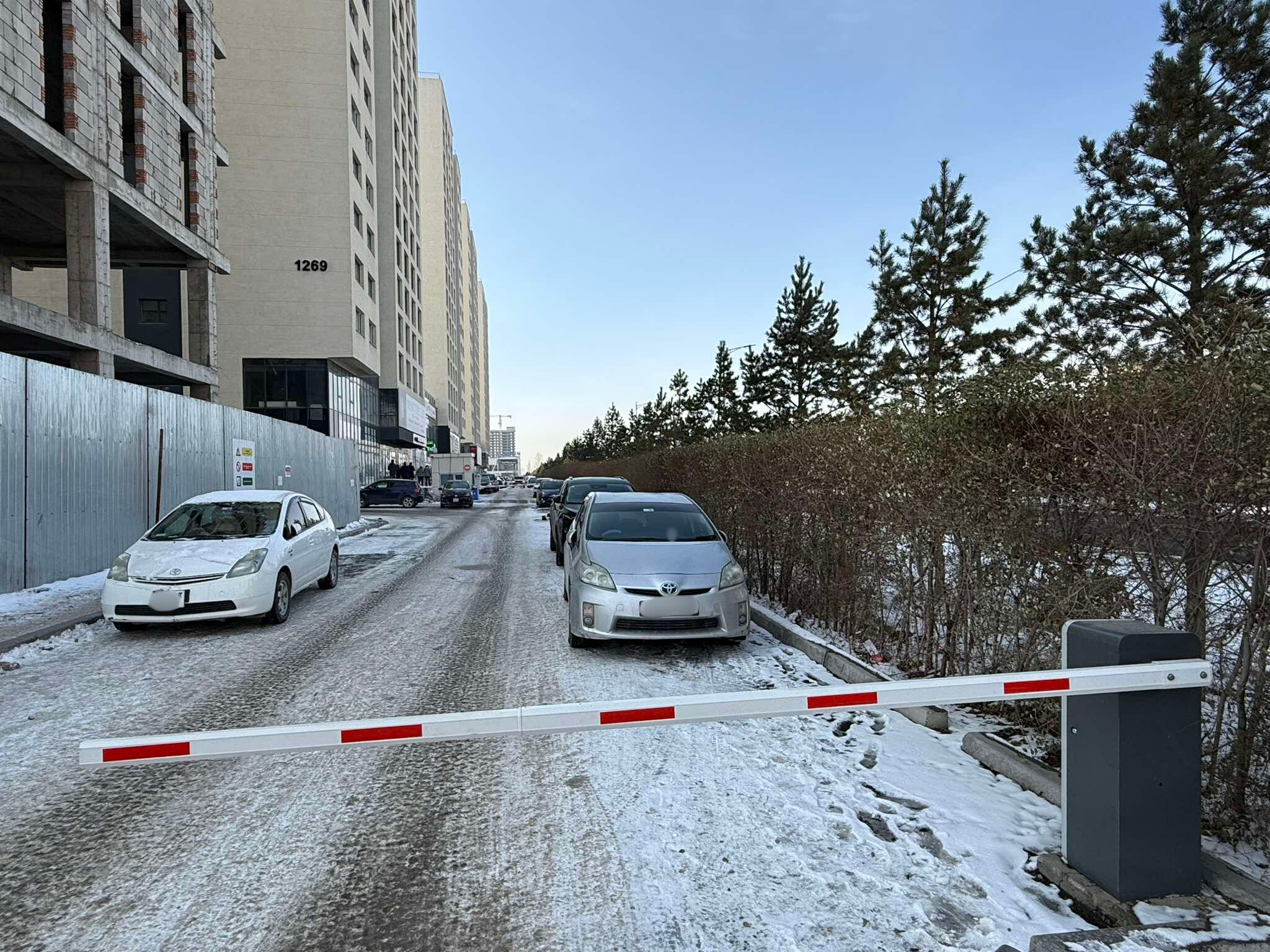 СӨХ газрын зөвшөөрөлгүйгээр нийтийн эзэмшлийн зам талбайг хашаалж, хаалт тавих эрхгүй